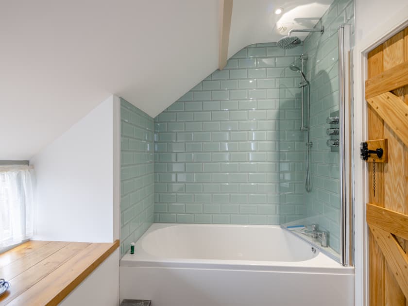 Bathroom | Ivy Bush Cottage, Llanddewi Brefi, near Tregaron