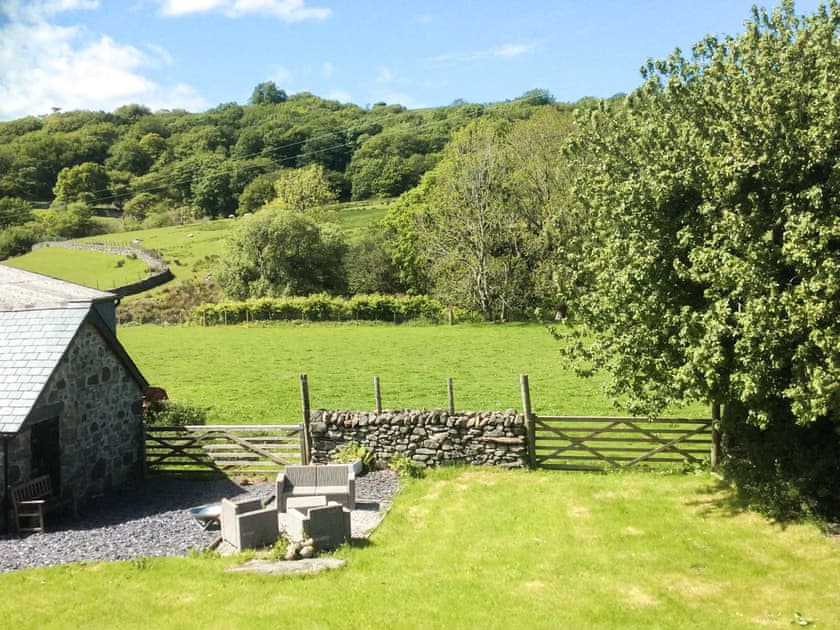 Garden | Hafan Prysor, Blaenau Ffestiniog