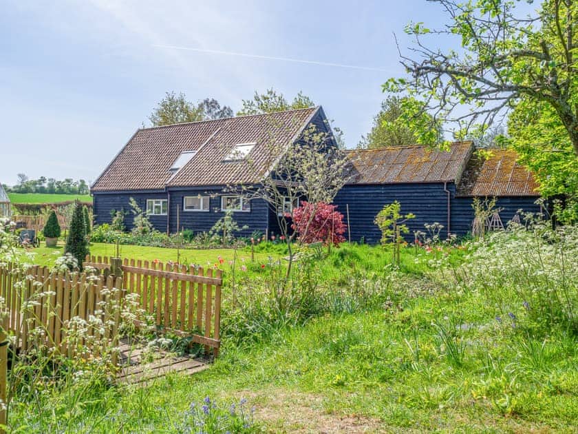 Garden and grounds | Aspen Loft, Assington Green, near Sudbury