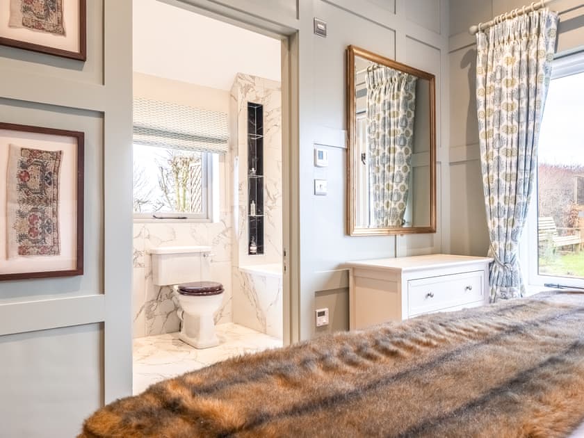 Double bedroom | The Dove House, Kersey