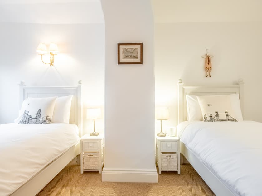 Twin bedroom | Orchard Coach House, Hartest, near Bury St Edmunds