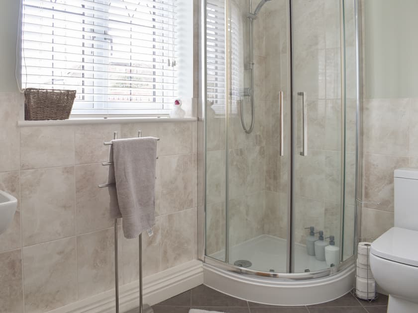 Shower room | The Lodge, Portsmouth