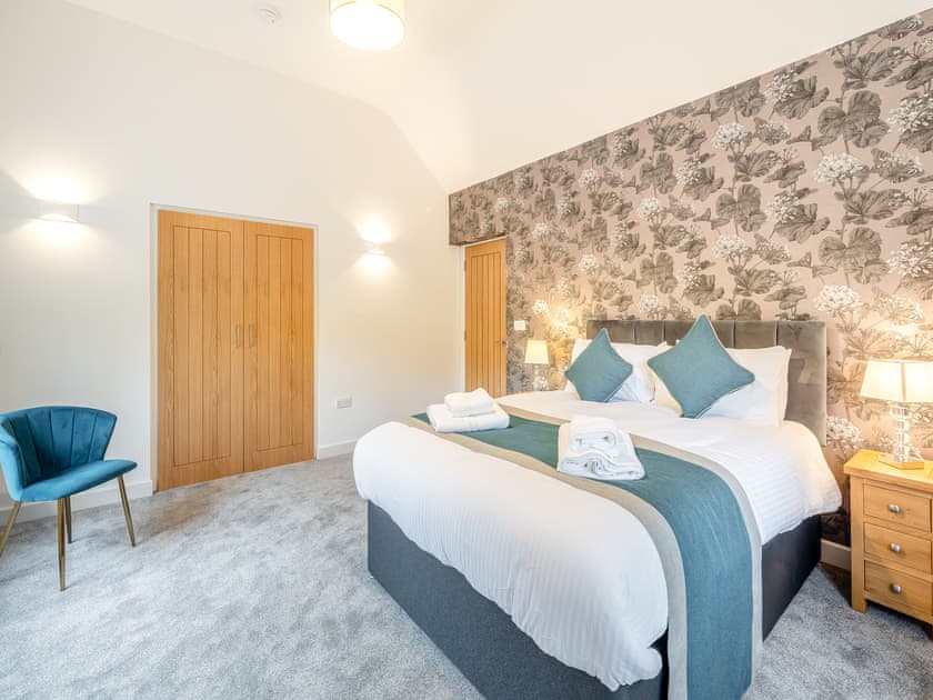 King size bedroom | The Coach House, Bowness-on-Windermere