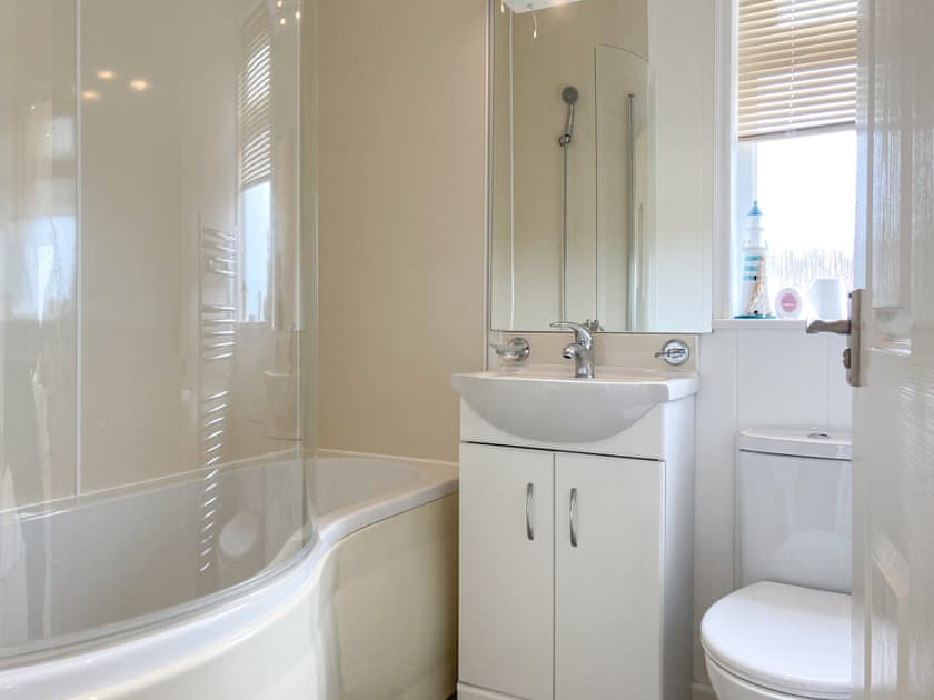 Bathroom | Grandma’s Stick House, Ilfracombe