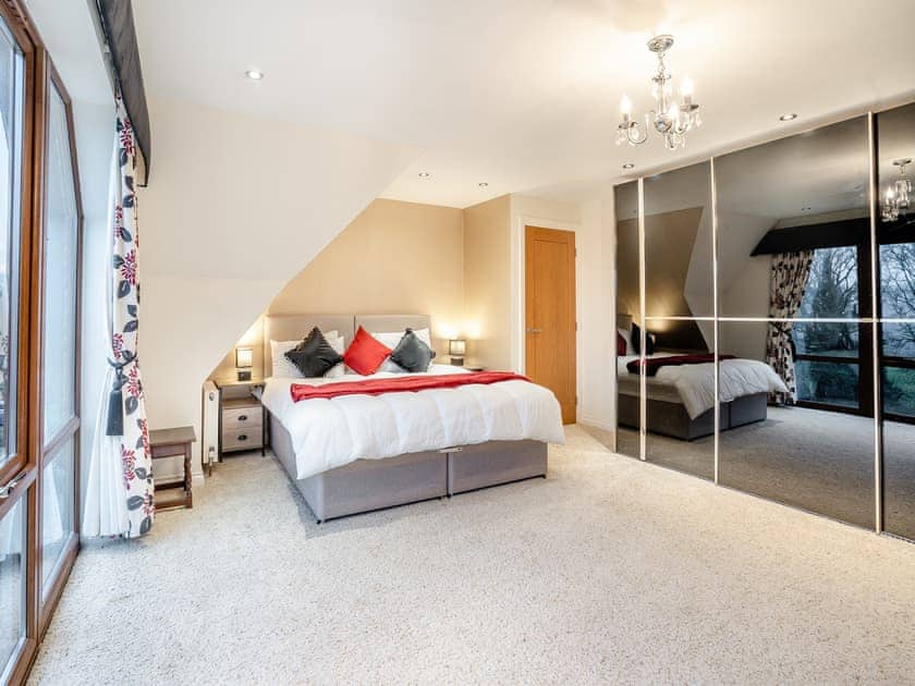 Zip link superking or 2 singles | Wernddu Fechan House - Wernddu Properties, Neath
