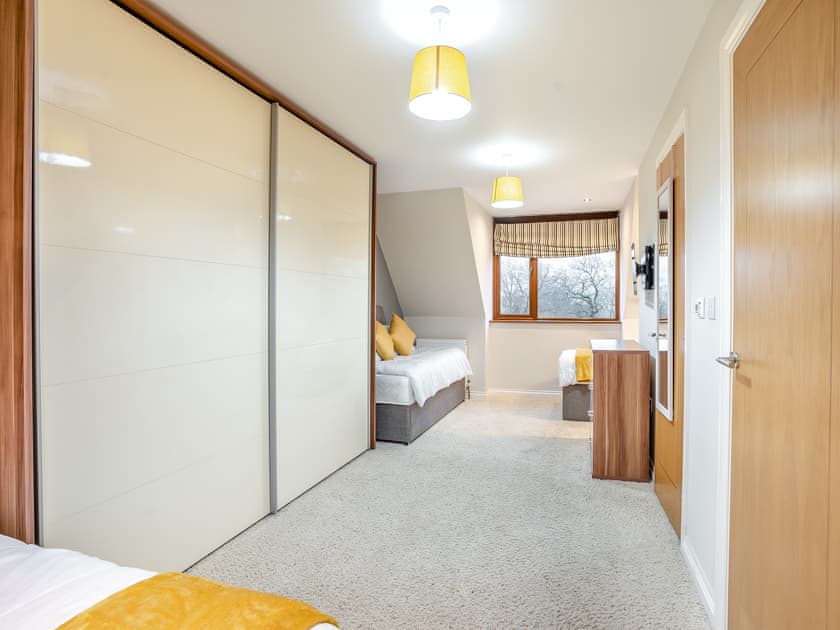 Bedroom 4 with 3 single beds | Wernddu Fechan House - Wernddu Properties, Neath