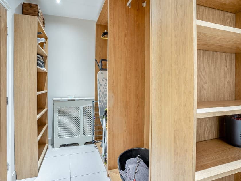 Boot room  | Wernddu Fechan House - Wernddu Properties, Neath