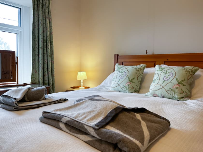 Double bedroom | Lindum Cottage, Monyash