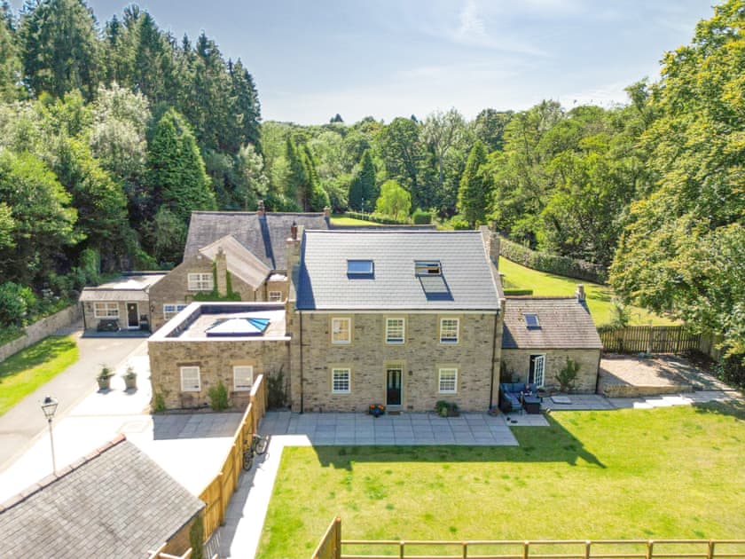Black Bee Cottage at Steelclose Mill in Lintzford, nr Rowlands Gill