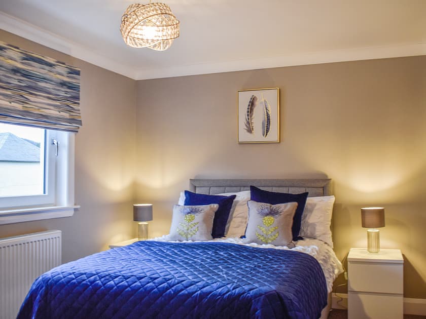 Double bedroom | Teithbank, Callander