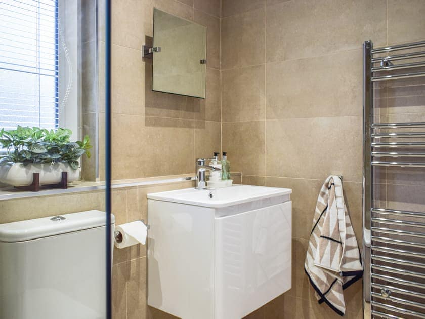 Shower room | Teithbank, Callander