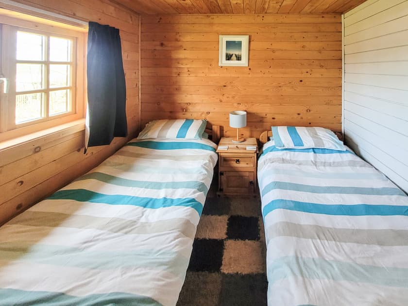 Twin bedroom | Forest Lodge, Kippford near Dalbeattie