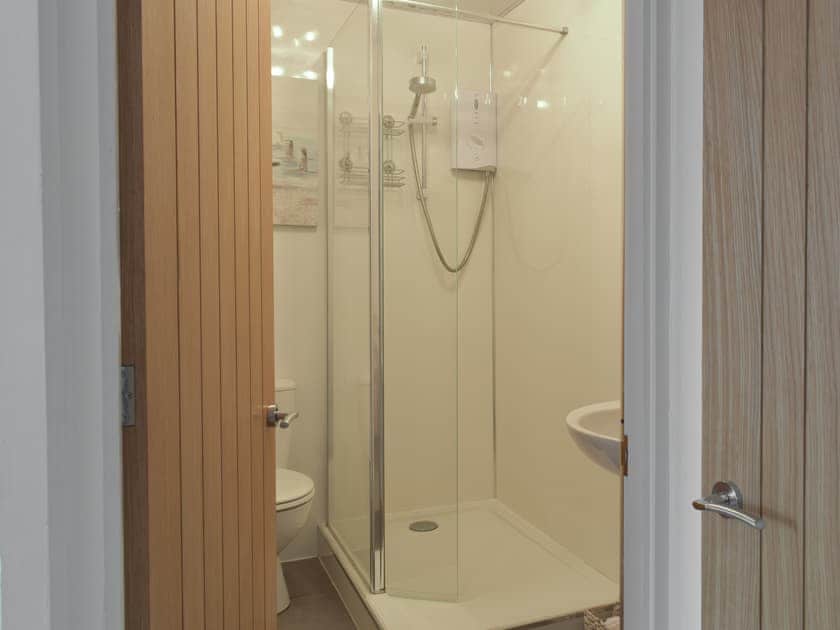 Shower room | Hamilton Collection- Bell Tower B - Hamilton Collection, Berwick-upon-Tweed