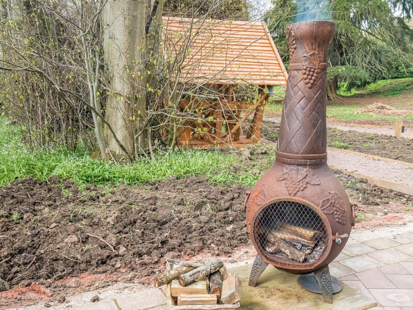 Patio | Copper Beech Cabin - Punch Tree Cabins, Carluke