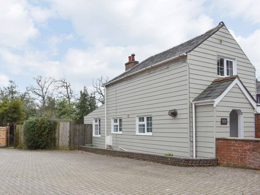 Exterior | Wisteria Cottage, Sway, near Lymington