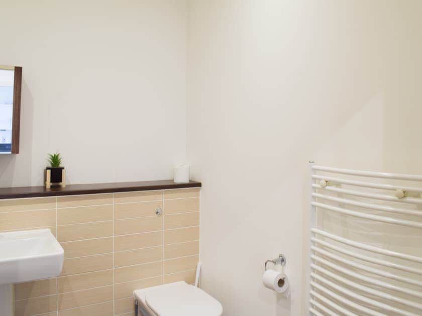 Bathroom | Oswald Apartment, Glasgow