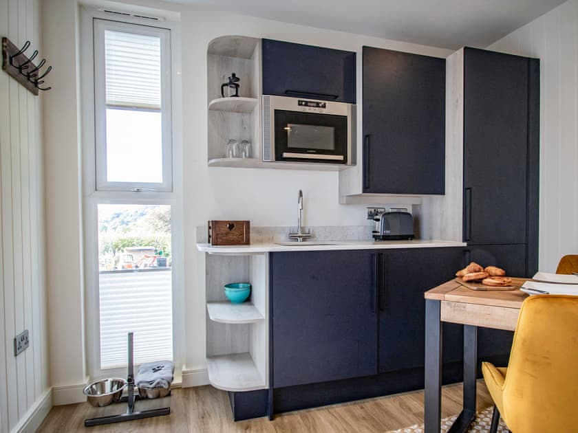 Open plan living space | Rosthwaite - Winster Pods, Windermere