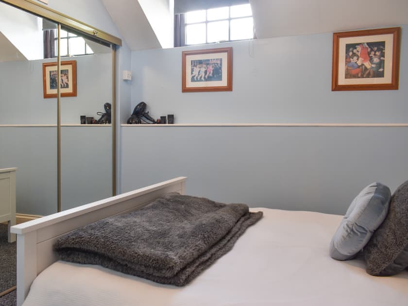 Double bedroom | Primrose Cottage, Plymouth
