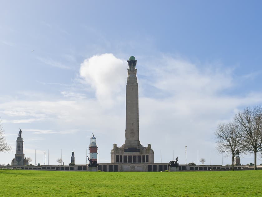 Surrounding area | Primrose Cottage, Plymouth