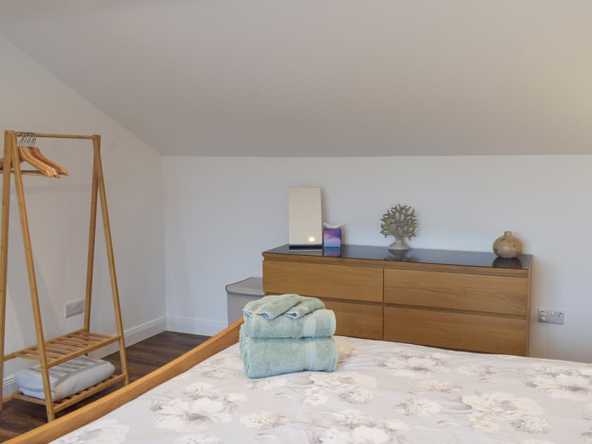 Double bedroom | Wayside Cottage, Dunoon