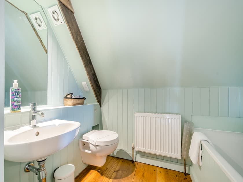 Bathroom | The Malthouse, Norton St. Philip, near Bath