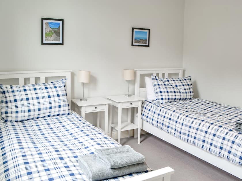 Twin bedroom | Fox House, Alnwick