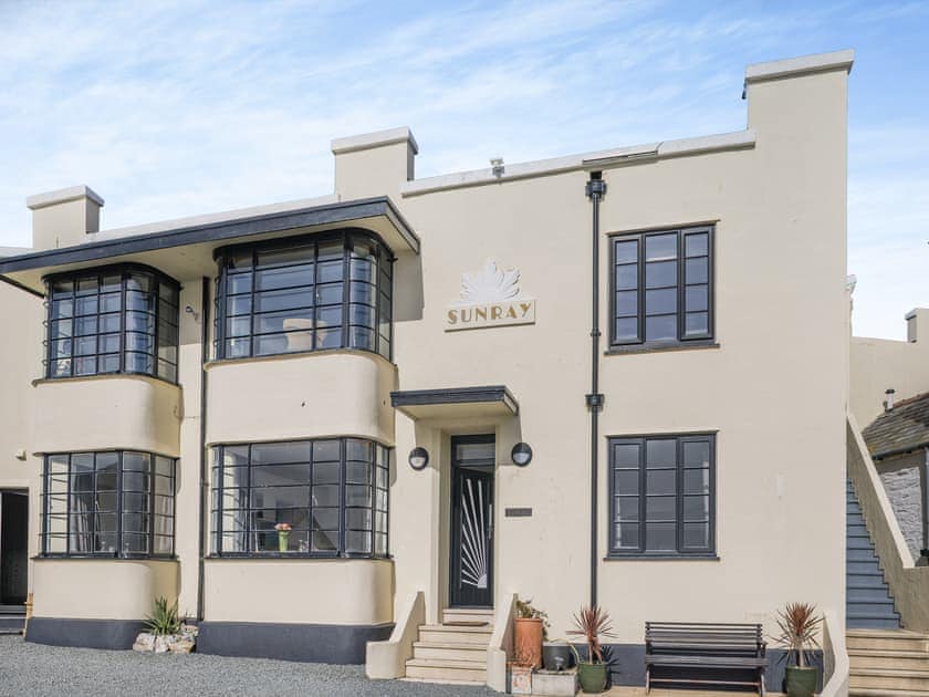 Exterior | Sunray One - Sunray Apartments, Barmouth