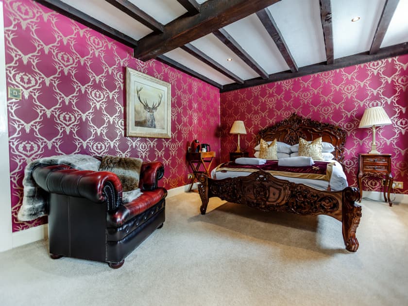 Double bedroom | Tormaukin House, Glendevon, near Gleneagles