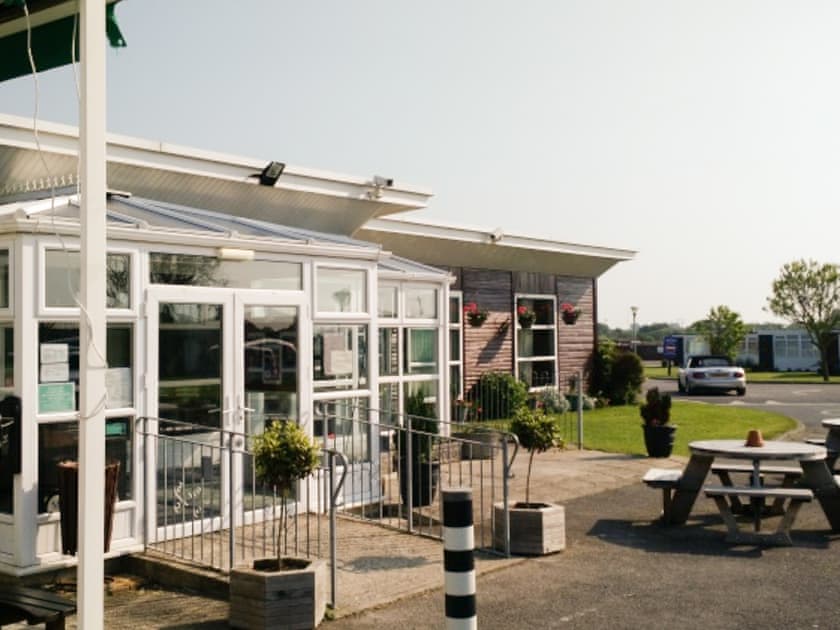 On-site amenities | Cordova Chalet, Selsey