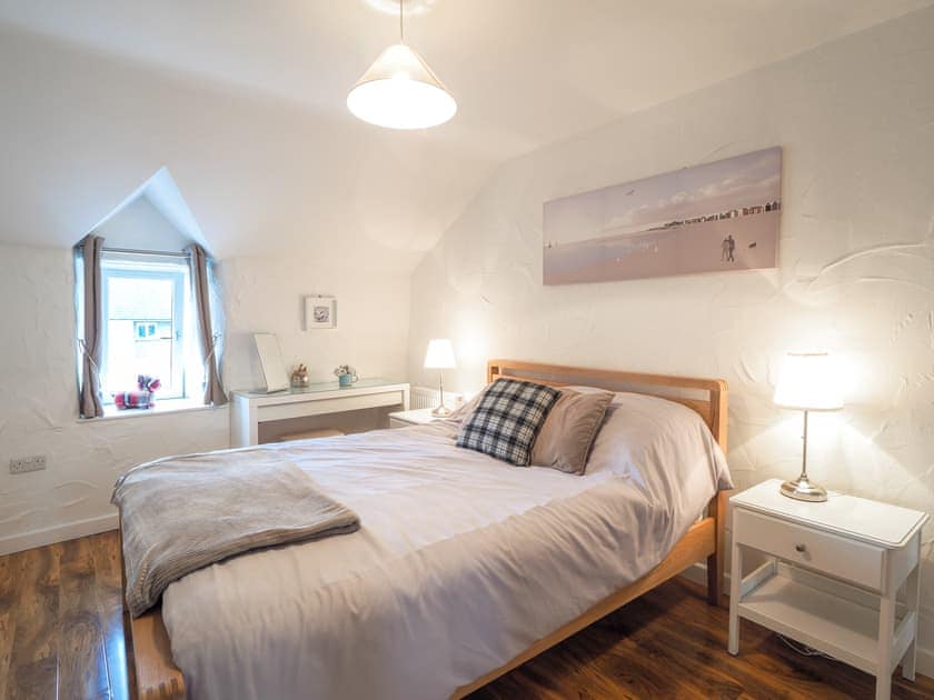 Double bedroom | Ty Canol, Rhoshill, near Cardigan