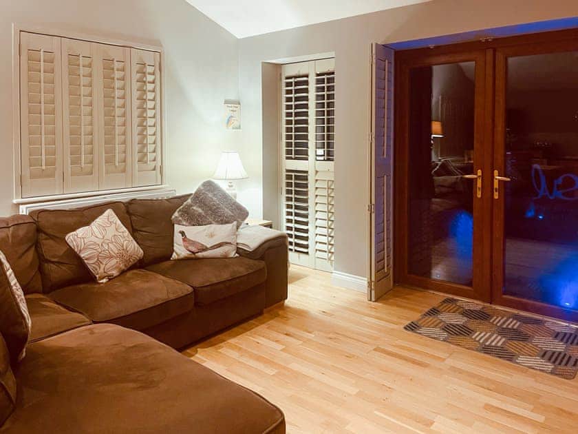 Living area | Kingfisher Lodge - South View Lodges, Exeter