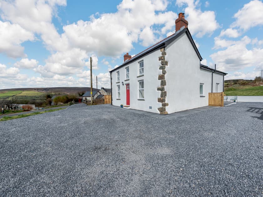 Parking | Gelli Villa, Hebron, near Narberth
