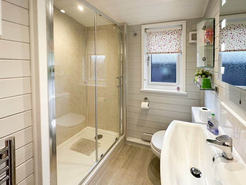 Shower room | Fell Foot  Lodge - Burnside Park - Burnside Park, Keswick