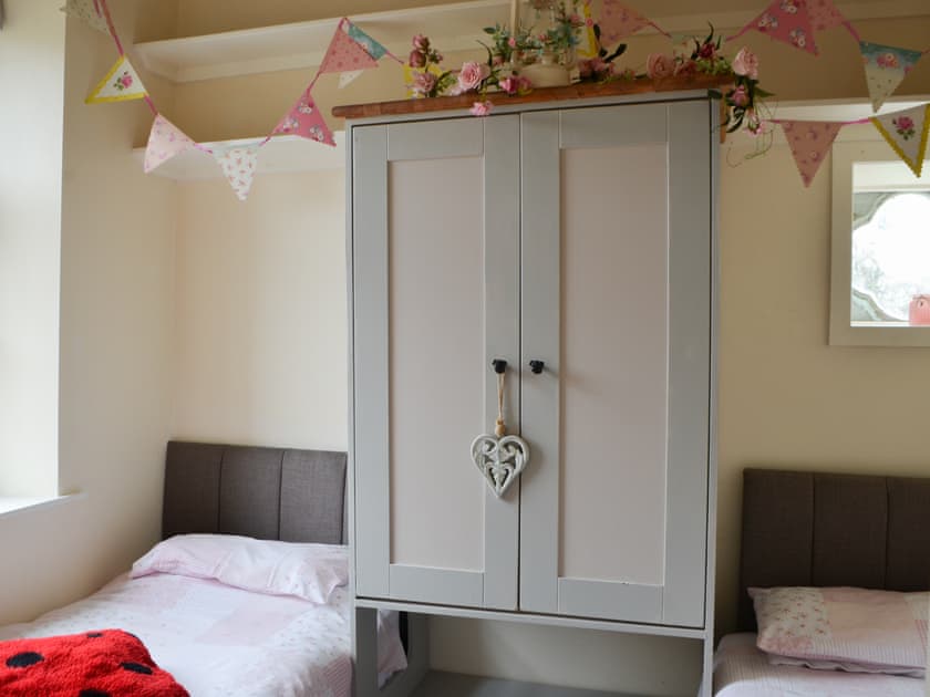 Twin bedroom | The Coach House - Blaithwaite Estate, Waverton, near Wigton
