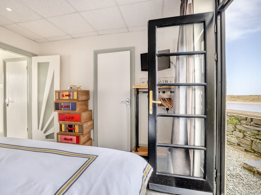 Double bedroom | Sunray Two - Sunray Suites, Barmouth