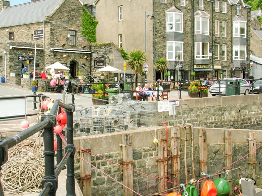 Surrounding area | Sunray Two - Sunray Suites, Barmouth
