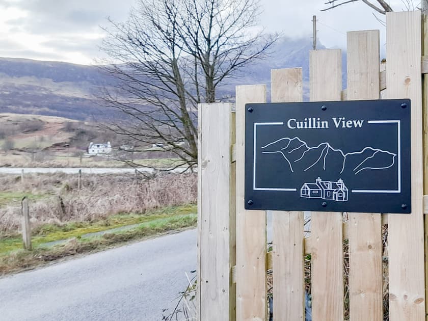 Setting | Cuillin View, Torrin, Isle of Skye