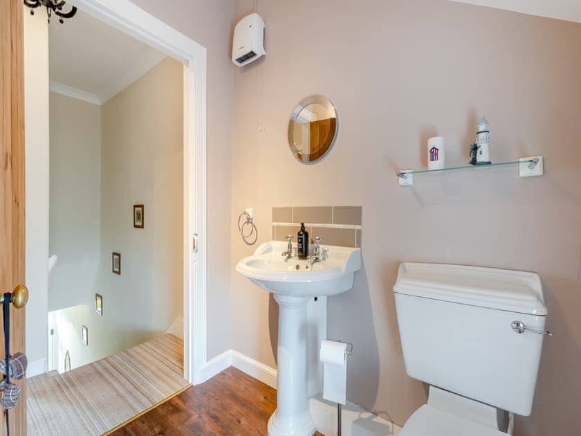 Bathroom | Dotty Cottage, Chathill