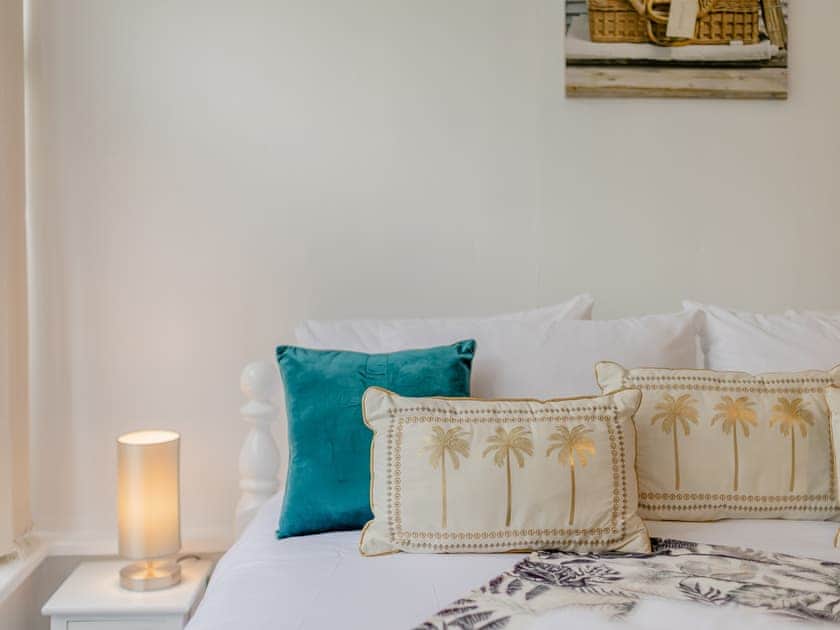 Family bedroom | The Pool House, Sittingbourne