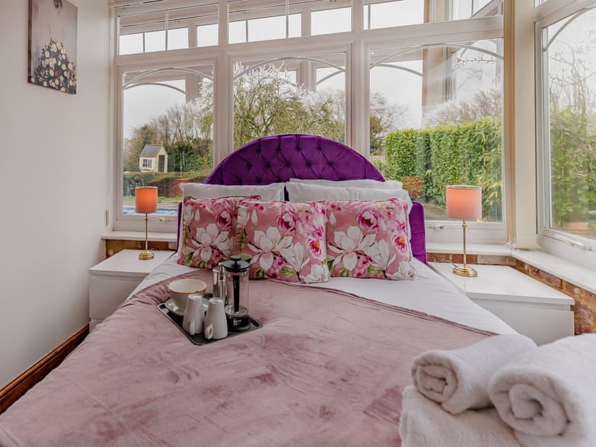 Double bedroom | The Pool House, Sittingbourne