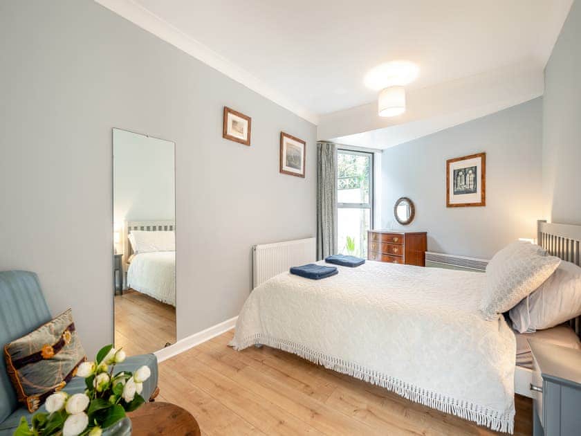 Double bedroom | Pennard, South Tehidy, near Portreath