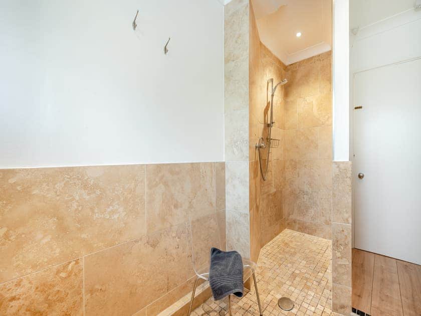 Shower room | Pennard, South Tehidy, near Portreath