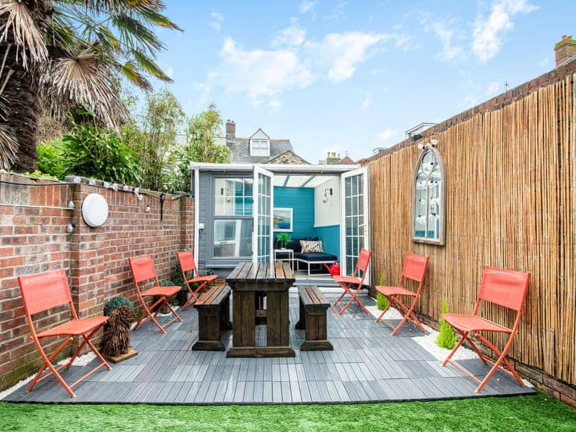 Decking/Summerhouse  | Beachaven, Weymouth