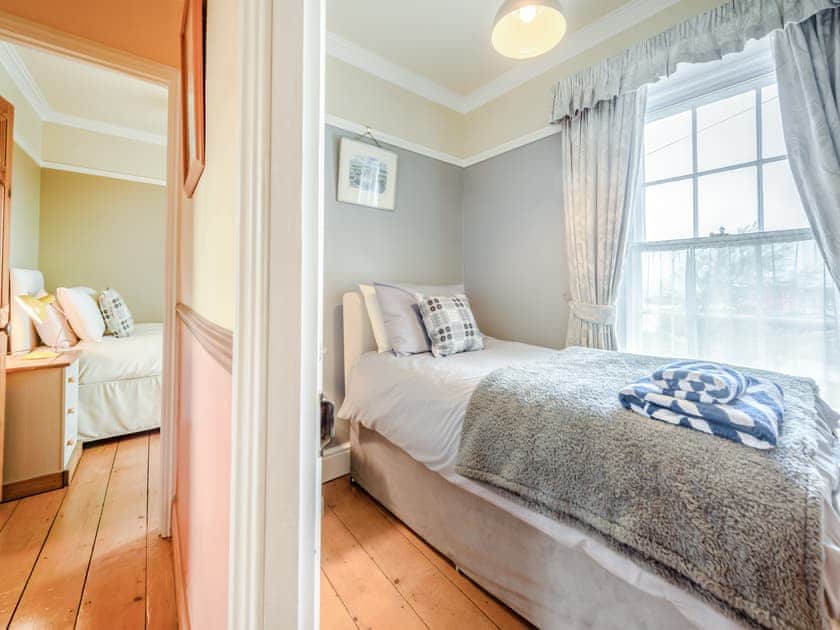 Single bedroom | Awel-Y-Mor, Aberaeron