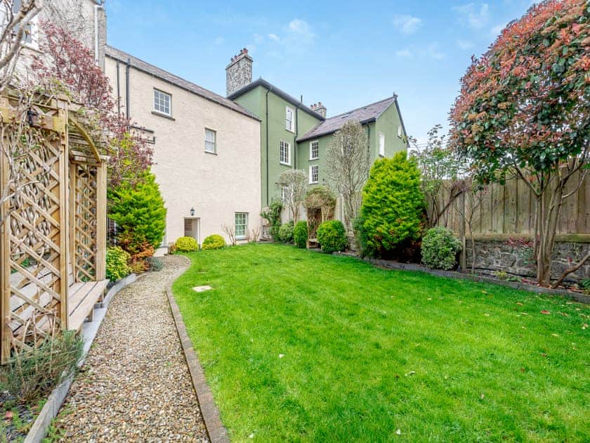 Garden | Awel-Y-Mor, Aberaeron