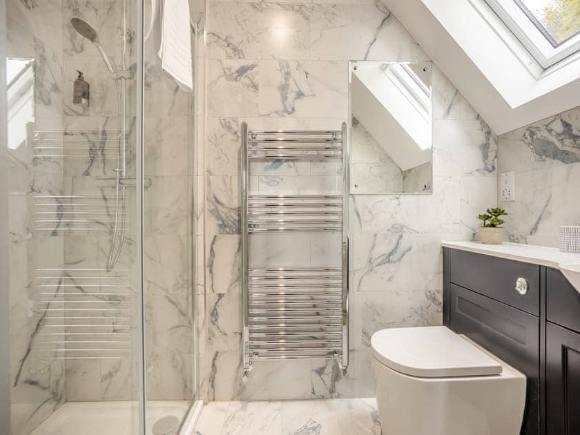 Shower room | The Pastures - Lincolnshire Luxury Hideaways, Maltby-Le-Marsh