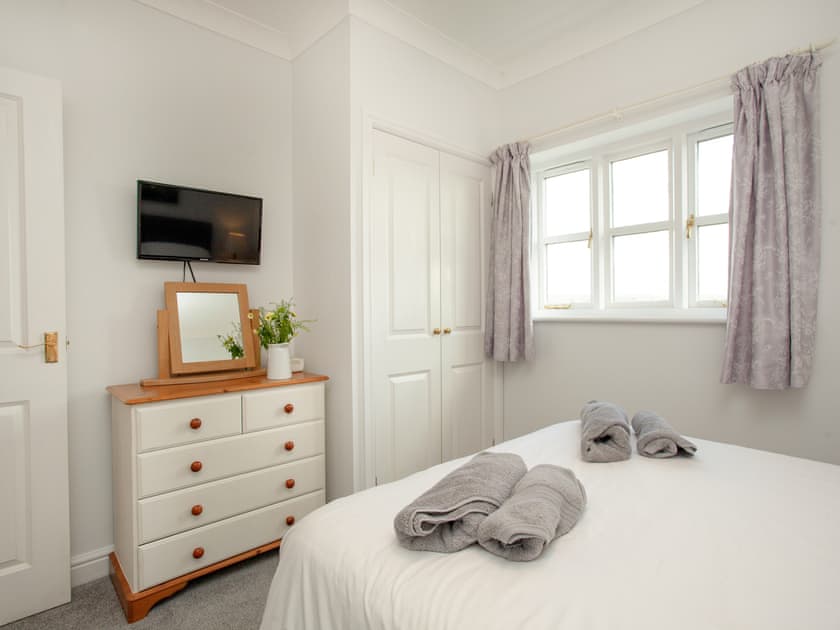 Double bedroom | Greenfields - Primrose Farm Cottages, Upottery, near Honiton