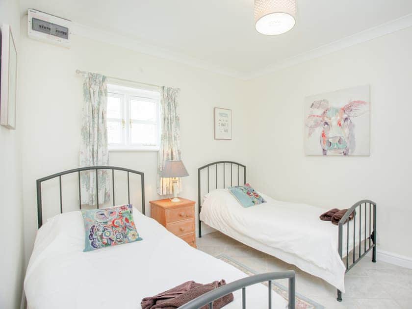 Twin bedroom | Stargazer - Primrose Farm Cottages, Upottery, near Honiton