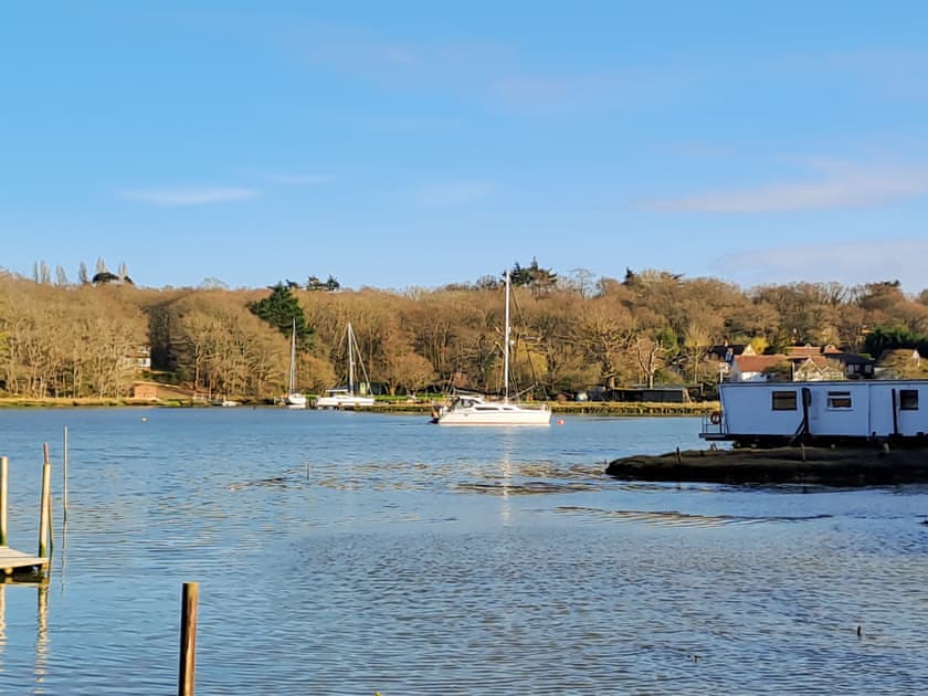 Surrounding area | Dickens, Wootton Bridge