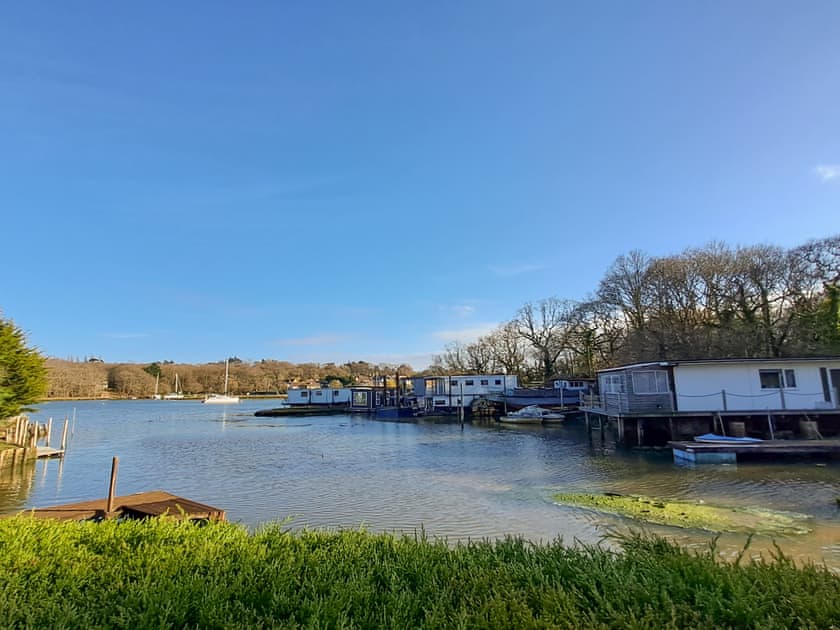 Surrounding area | Dickens, Wootton Bridge